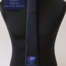 Cravate personnalisée (impression en base du logo sur un fond marine foncé), officiels fédération sportive